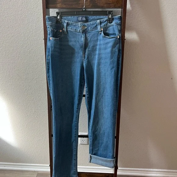 GAP Women's Classic Straight Leg Blue Jeans - 12/31R - Picture 3 of 8